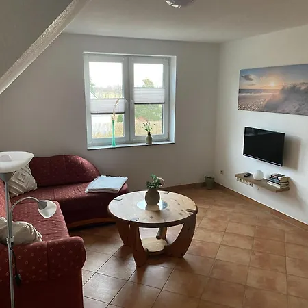 Apartment Cosy In With Garden Pruchten