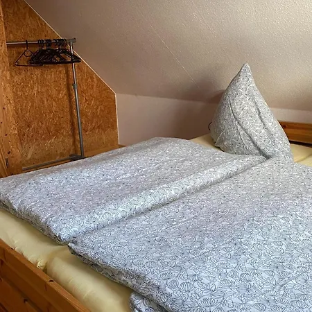 Apartment Cosy In With Garden Pruchten